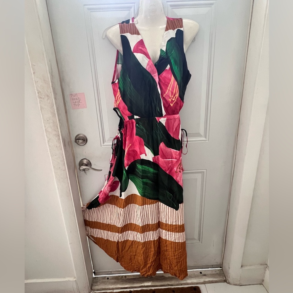 Lady dress